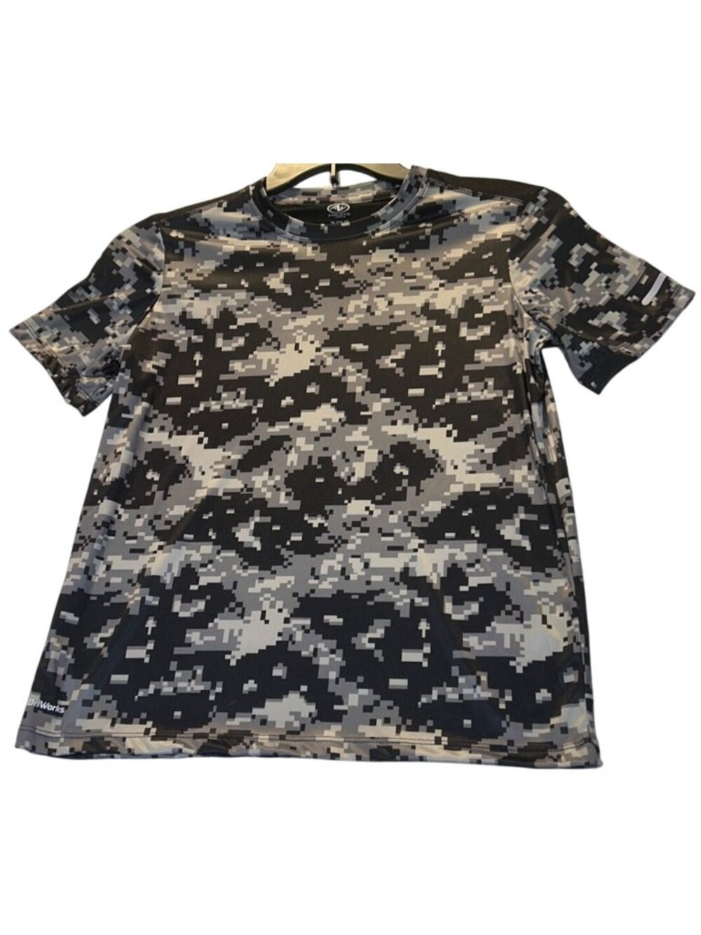 Athletic Works Boys Black Camo AW Core Tee XL (14-16) 100% recycled polyester
